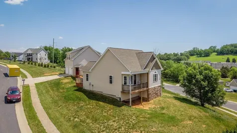 351 Rayann Lane Broadway VA 22815