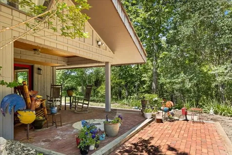356 River View Drive Verona VA 24482