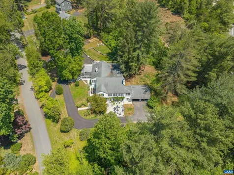 104 Buckingham Circle Charlottesville VA 22903
