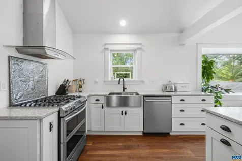 104 Buckingham Circle Charlottesville VA 22903