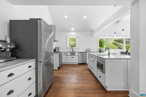 104 Buckingham Circle Charlottesville VA 22903