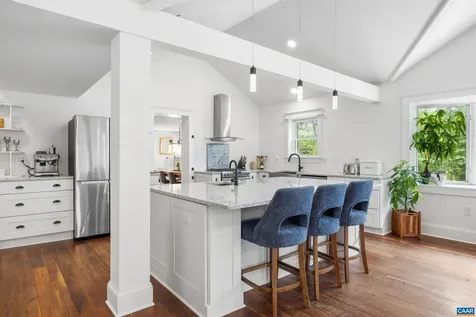 104 Buckingham Circle Charlottesville VA 22903