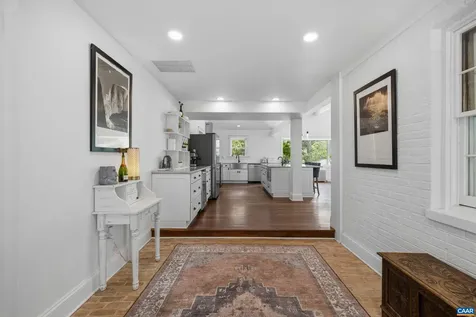 104 Buckingham Circle Charlottesville VA 22903