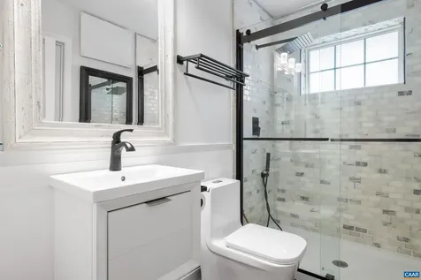 104 Buckingham Circle Charlottesville VA 22903
