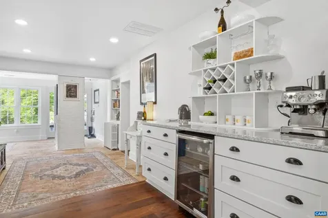 104 Buckingham Circle Charlottesville VA 22903