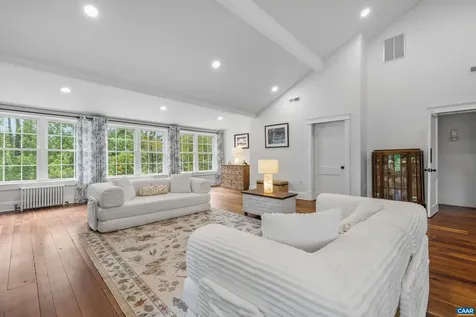 104 Buckingham Circle Charlottesville VA 22903