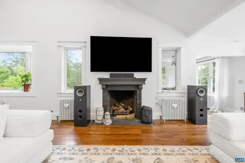 104 Buckingham Circle Charlottesville VA 22903