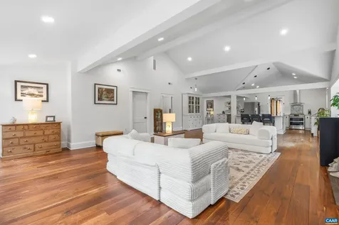 104 Buckingham Circle Charlottesville VA 22903