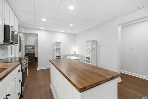 104 Buckingham Circle Charlottesville VA 22903