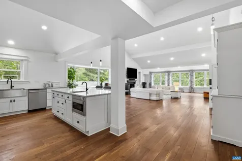 104 Buckingham Circle Charlottesville VA 22903