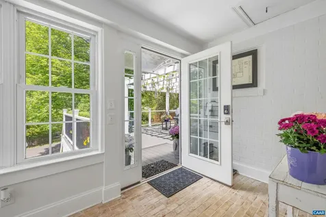 104 Buckingham Circle Charlottesville VA 22903