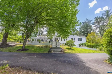 104 Buckingham Circle Charlottesville VA 22903