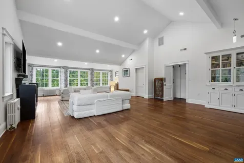 104 Buckingham Circle Charlottesville VA 22903