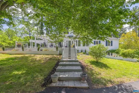 104 Buckingham Circle Charlottesville VA 22903