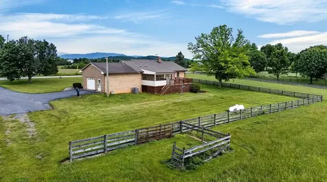 150 Battlefield Road Waynesboro VA 22980