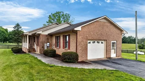 150 Battlefield Road Waynesboro VA 22980
