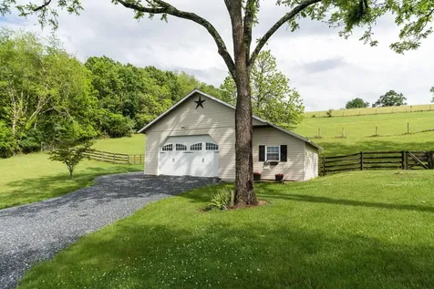 440 Galena Road Staunton VA 24401