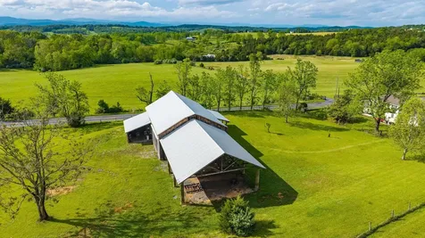 440 Galena Road Staunton VA 24401