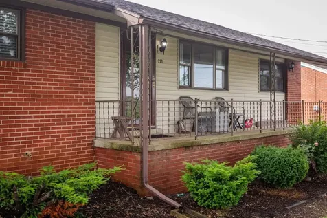 220 Rockingham Drive Harrisonburg VA 22802