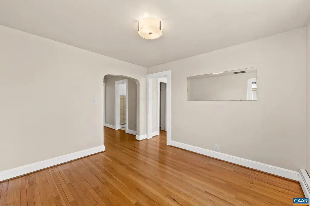 9070 Spotswood Trail Stanardsville VA 22973