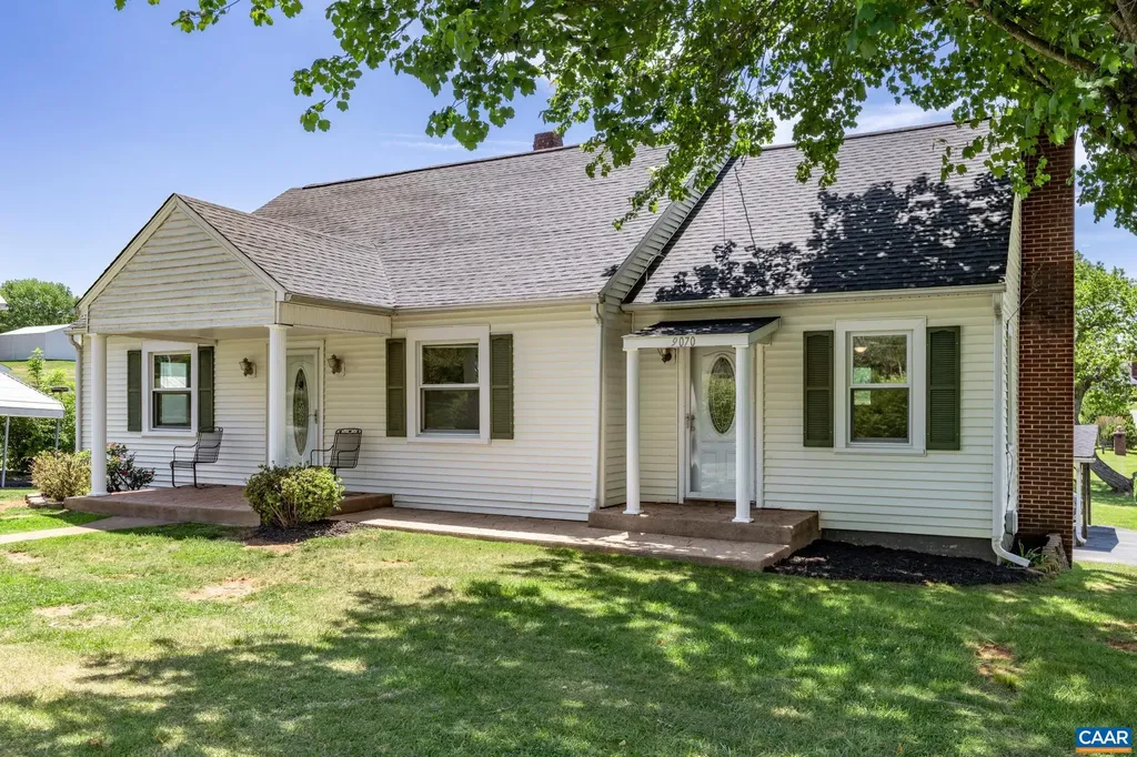 9070 Spotswood Trail Stanardsville VA 22973