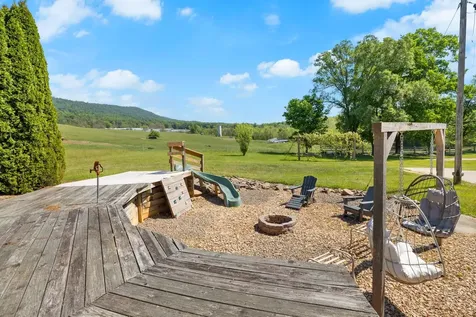 14441 North Mountain Road Broadway VA 22815