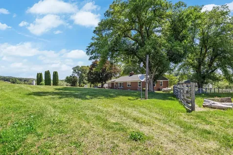 14441 North Mountain Road Broadway VA 22815