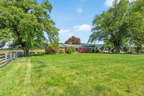 14441 North Mountain Road Broadway VA 22815