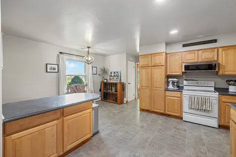 14441 North Mountain Road Broadway VA 22815
