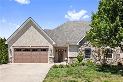 1720 Sherry Lane Harrisonburg VA 22801