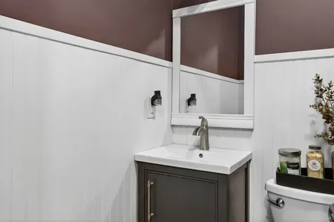 108 Briarwood Circle Staunton VA 24401