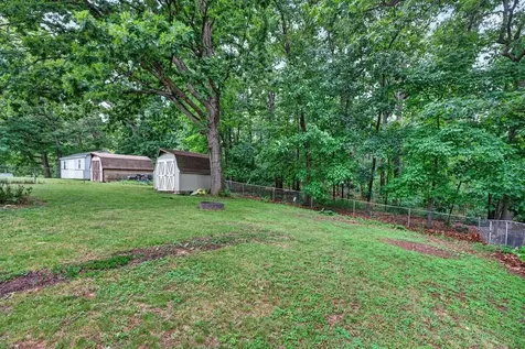 108 Briarwood Circle Staunton VA 24401