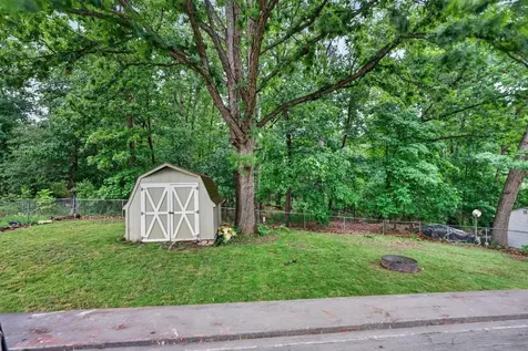 108 Briarwood Circle Staunton VA 24401