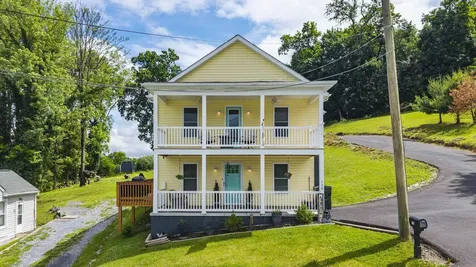 120 Gay Street W Staunton VA 24401