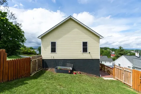 120 Gay Street W Staunton VA 24401