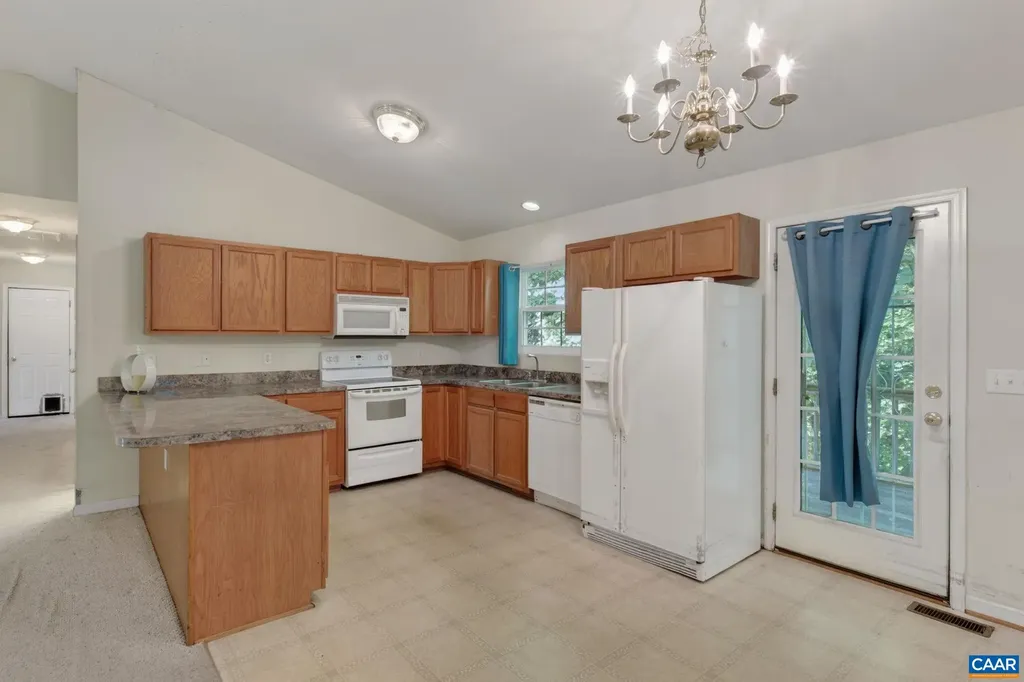 738 Jefferson Drive Palmyra VA 22963