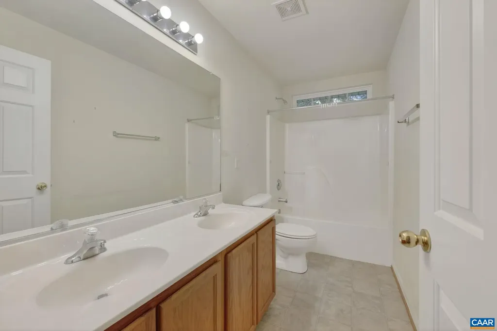 738 Jefferson Drive Palmyra VA 22963