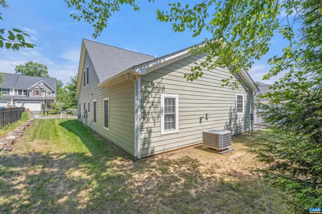 1637 Sawgrass Court Charlottesville VA 22901