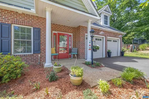 1637 Sawgrass Court Charlottesville VA 22901
