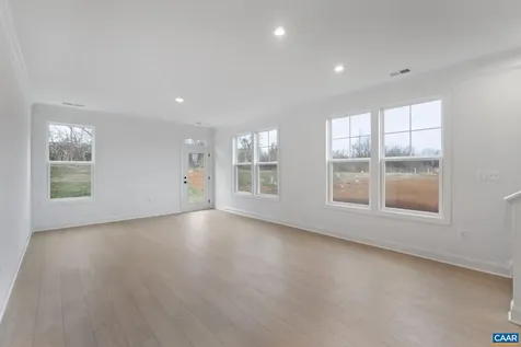 147 Sunbird Lane Waynesboro VA 22980