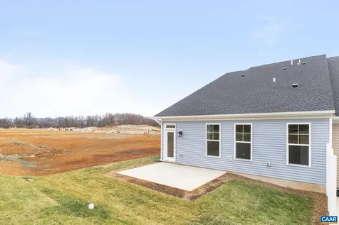 147 Sunbird Lane Waynesboro VA 22980