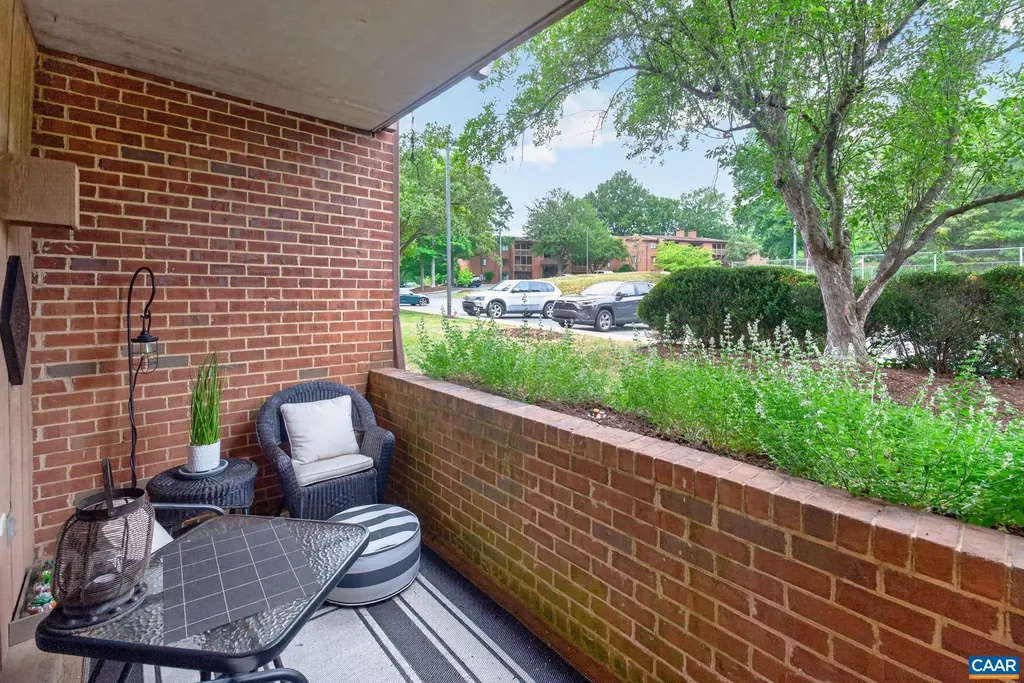 114 Turtle Creek Road Charlottesville VA 22901