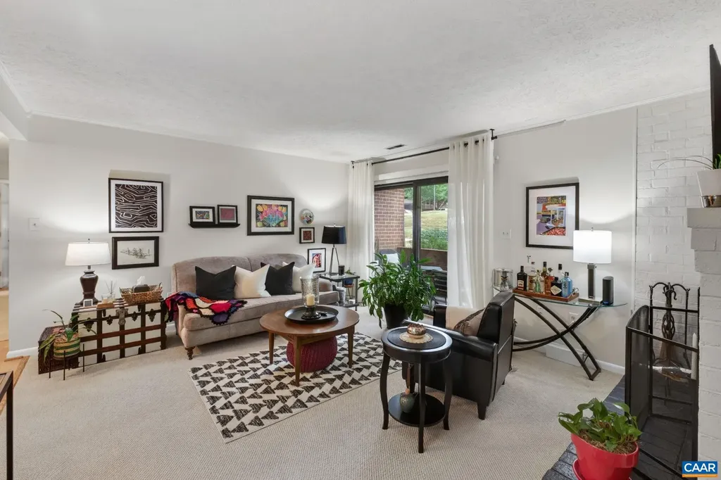 114 Turtle Creek Road Charlottesville VA 22901