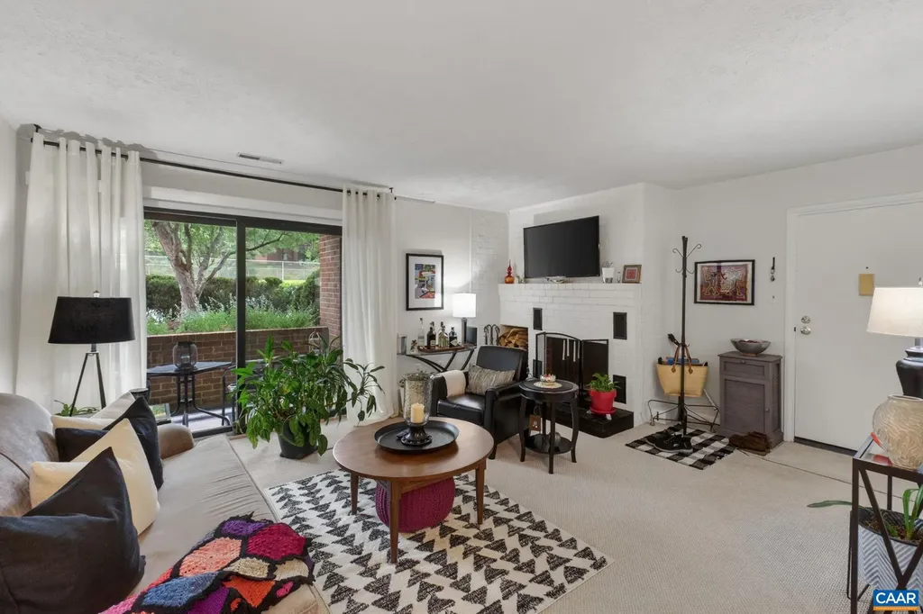 114 Turtle Creek Road Charlottesville VA 22901