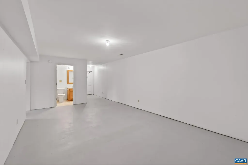 1760 Meadowview Lane Ruckersville VA 22968
