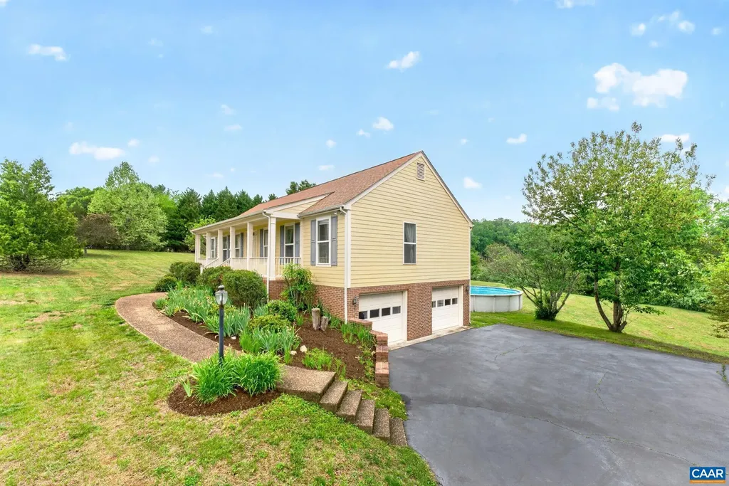 1760 Meadowview Lane Ruckersville VA 22968