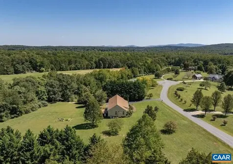 1760 Meadowview Lane Ruckersville VA 22968