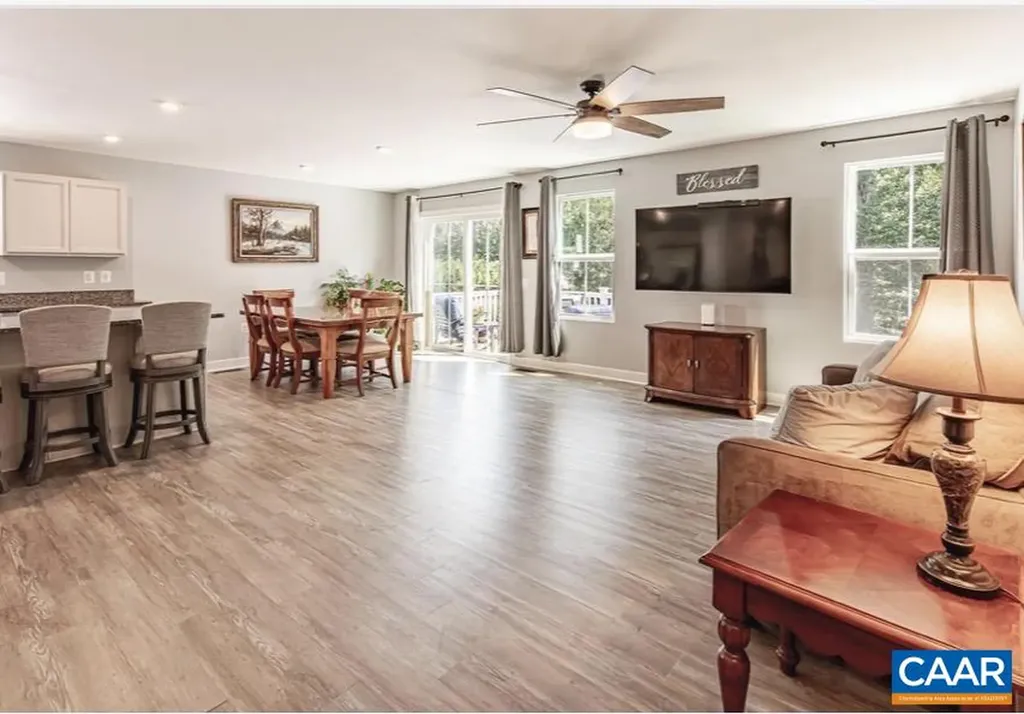 126 Virginia Avenue Palmyra VA 22963