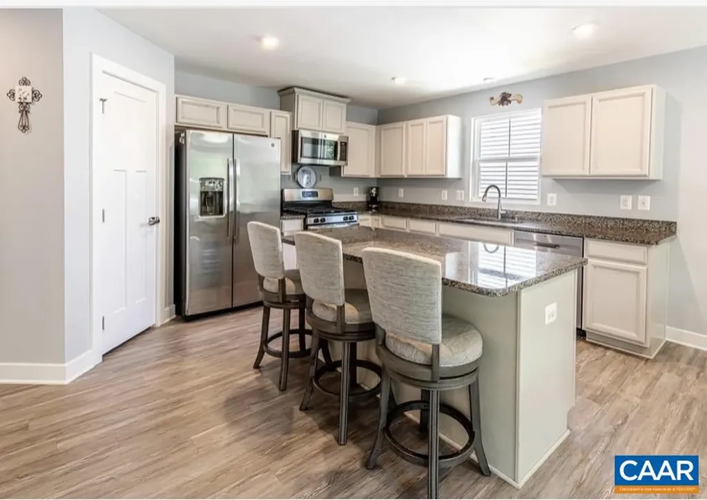 126 Virginia Avenue Palmyra VA 22963