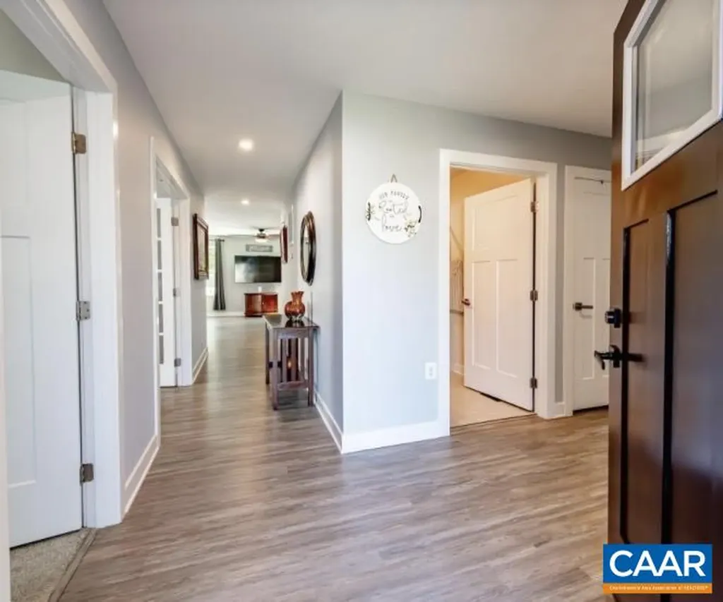 126 Virginia Avenue Palmyra VA 22963